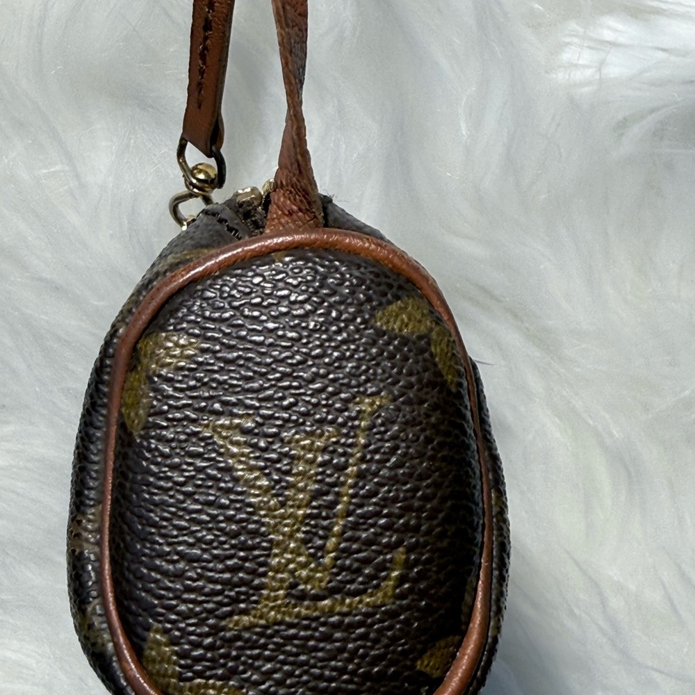 SOLD - Picture 2 of 6